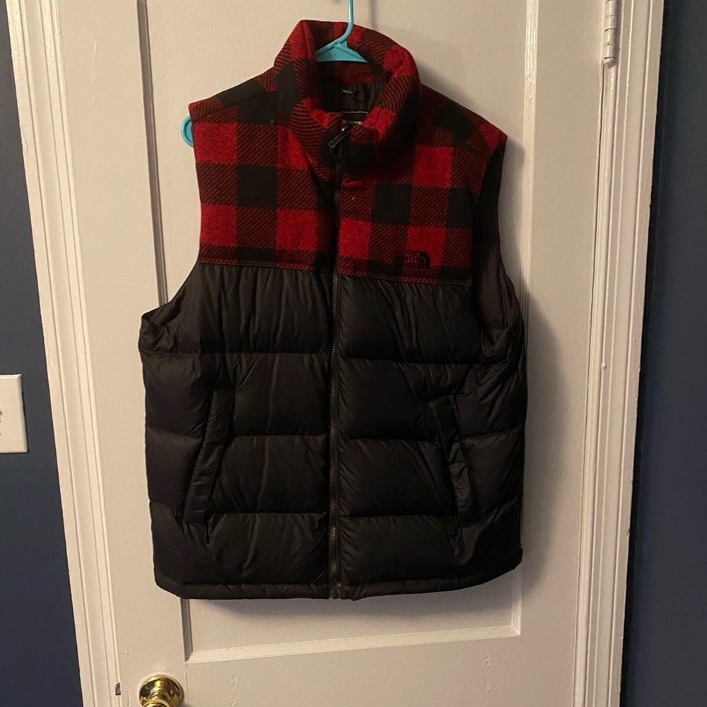 Men’s The North Face Puffer Vest Size Large